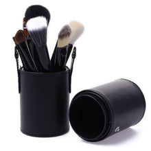 Load image into Gallery viewer, 12 Piece Brush Set In Round Case