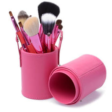 Load image into Gallery viewer, 12 Piece Brush Set In Round Case