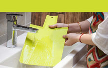 Load image into Gallery viewer, Flexible Folding Non-Slip Chopping Board
